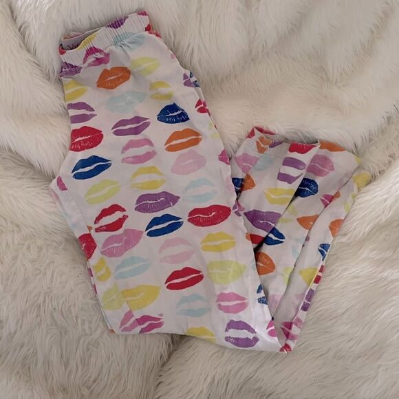 VS PJs  - Picture 1 of 1